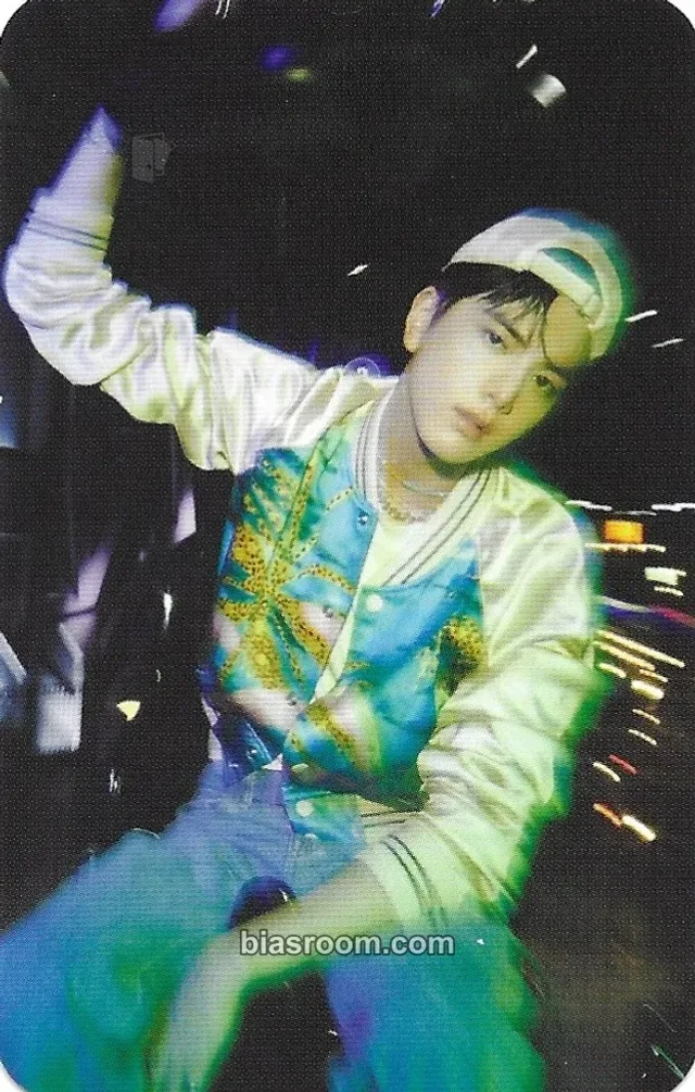 THE BOYZ - Younghoon - Thrill-ing Album platform album photocard kick version