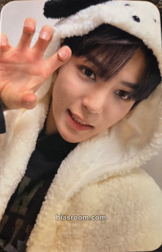 ALL(H)OURS - Minje - All Ours Album 1st music fansign round 2