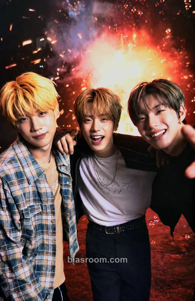 CLOSE YOUR EYES - Kenshin & Song Seungho & Seo Kyoungbae - 2026 Season’s Greetings Other trading card season's greetings merch photocard