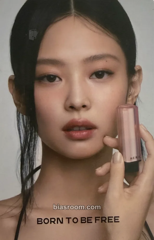 BLACKPINK - Jennie - Jennie x HERA Other photocard set
