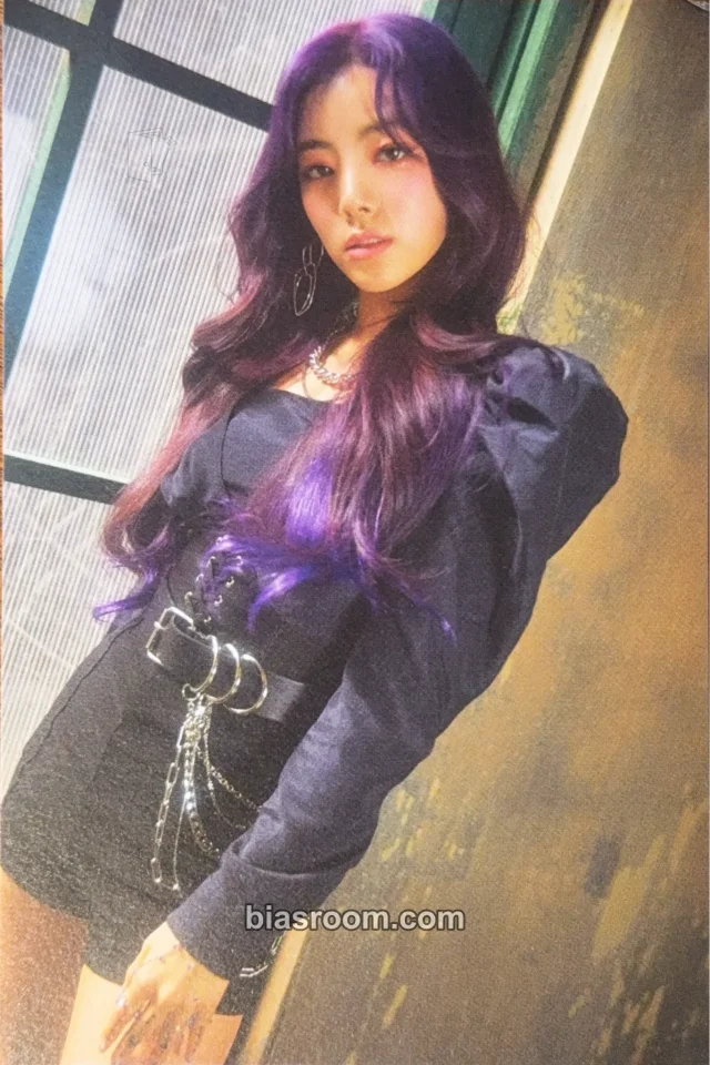 PURPLE KISS - Na Goeun - INTO VIOLET Album postcard joeun music winner benefit