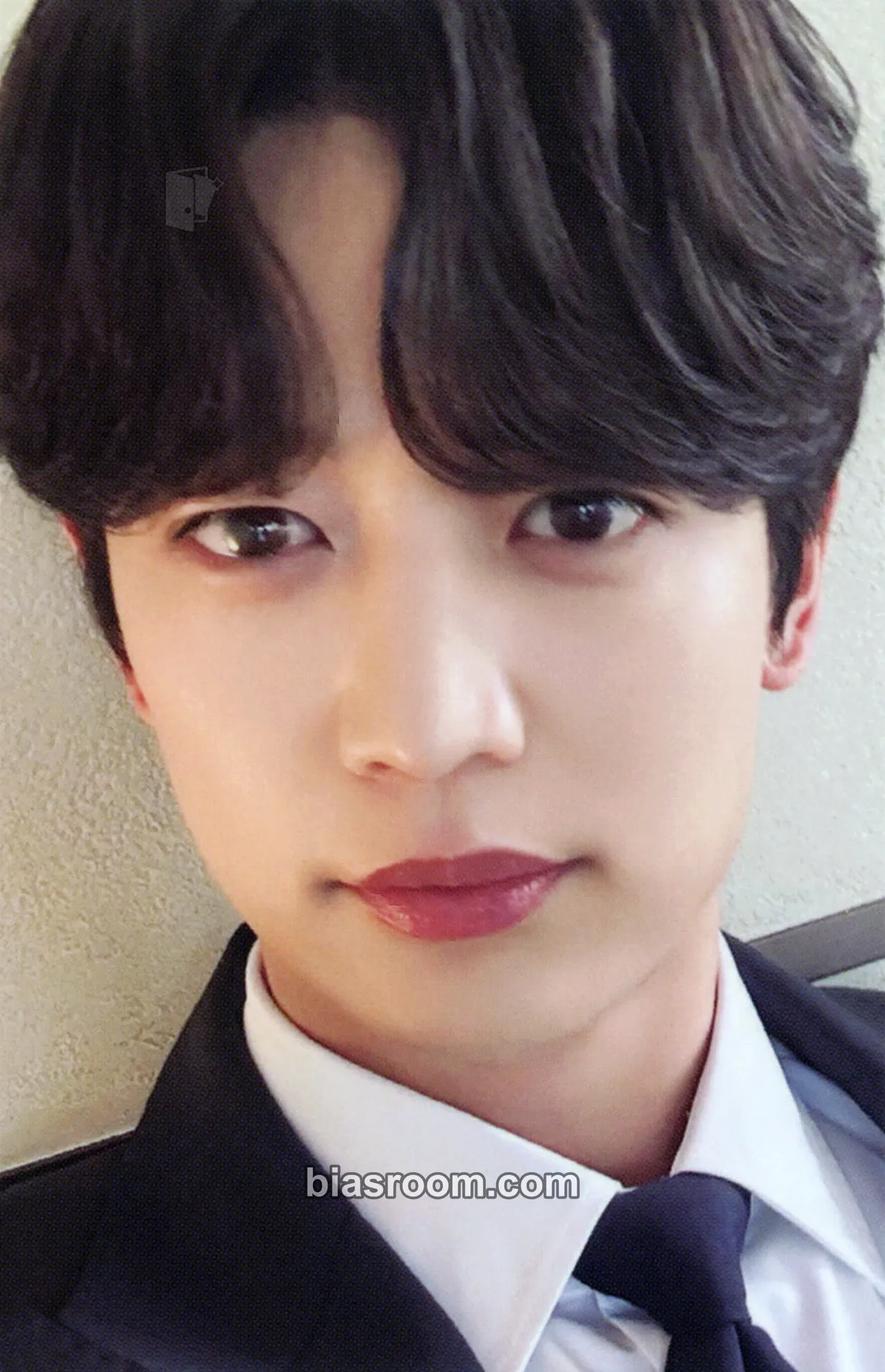 Minho SHINee World VI: Perfect Illumination Photocard - SHINee - SHINee K-pop photocard