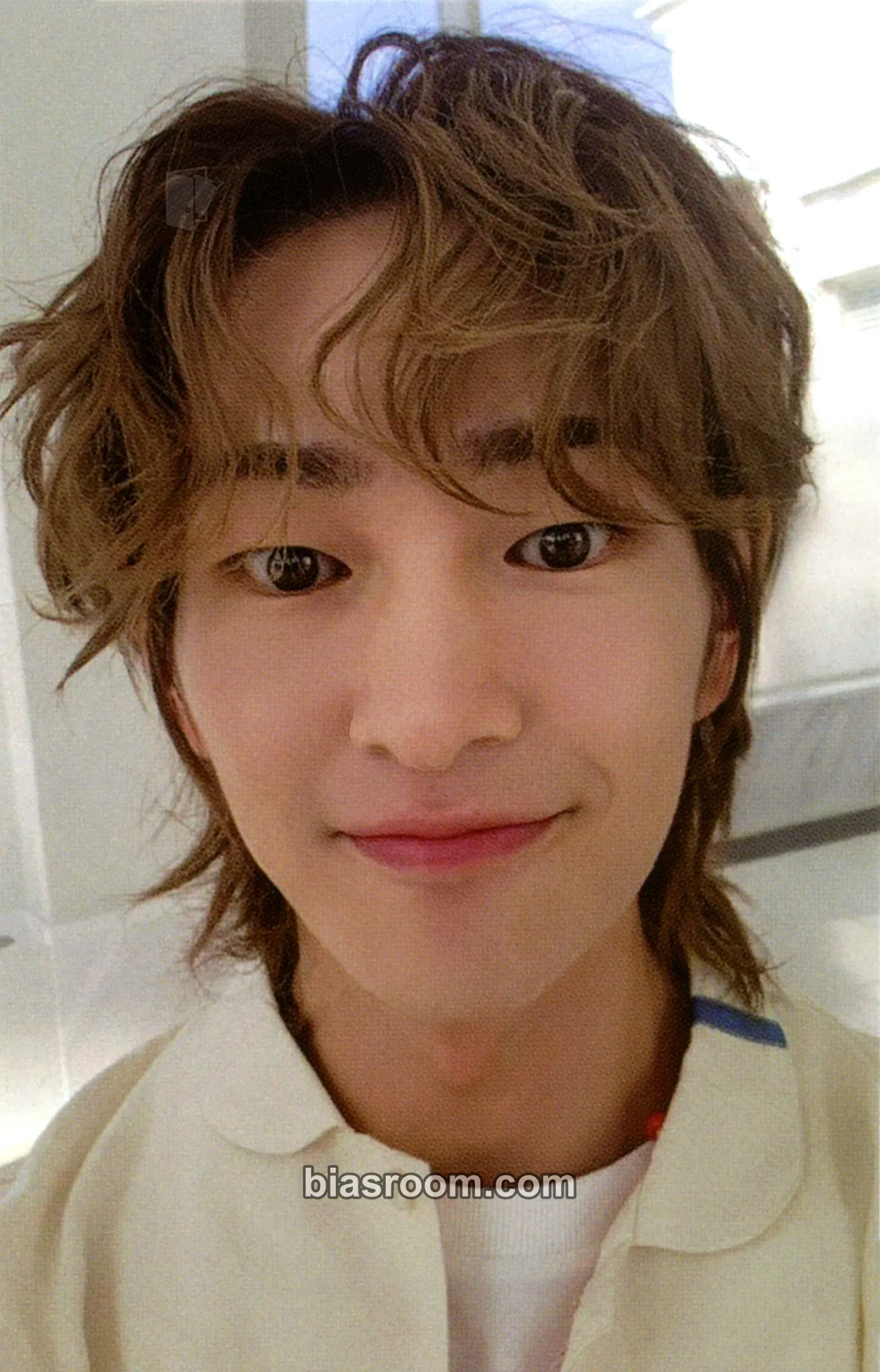 Onew SHINee World VI: Perfect Illumination Photocard - SHINee - SHINee K-pop photocard