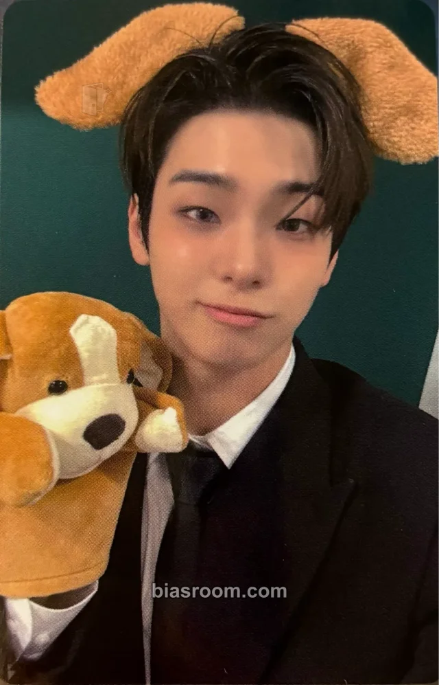 82Major - Dogyun - FEELM Album musicart (music art) video call (fancall) round 1