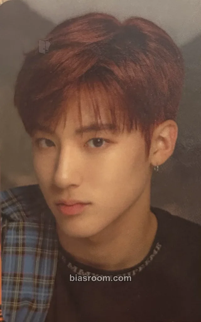 THE BOYZ - Eric - The Sphere Album platform album photocard photocard set