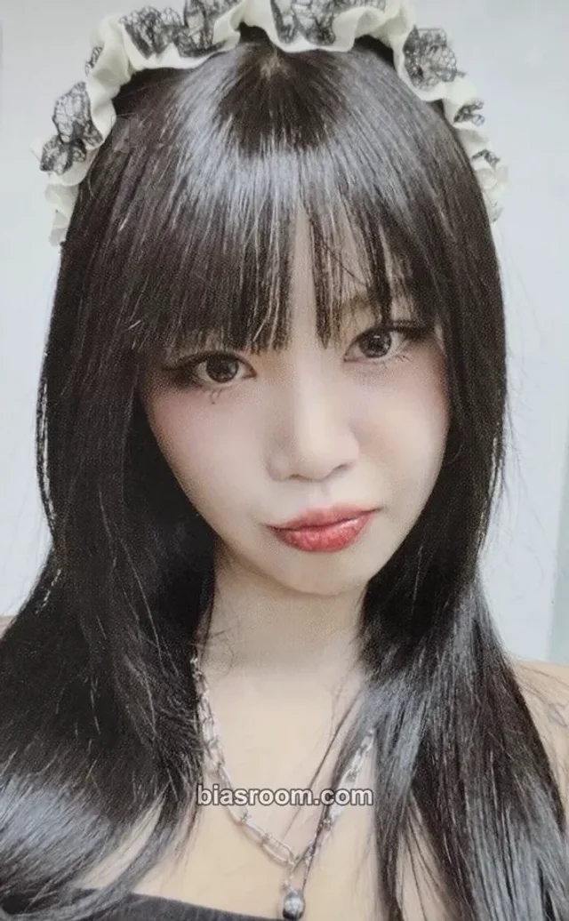 Soojin - Soojin - RIZZ Album soundwave round 2 video call (fancall)