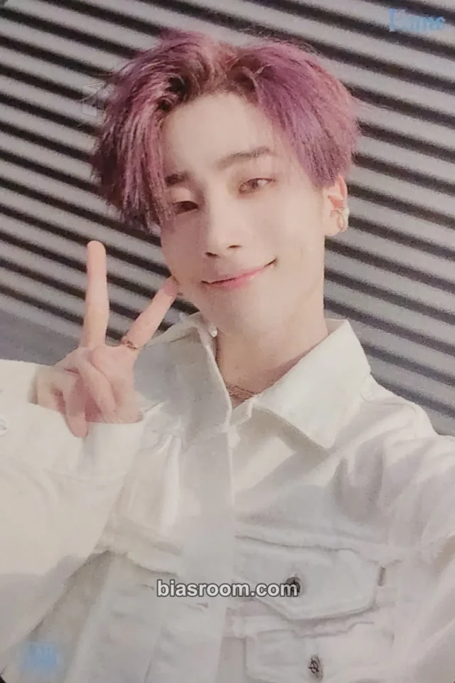 Seungwoo  VICTON Fame K-pop photocard