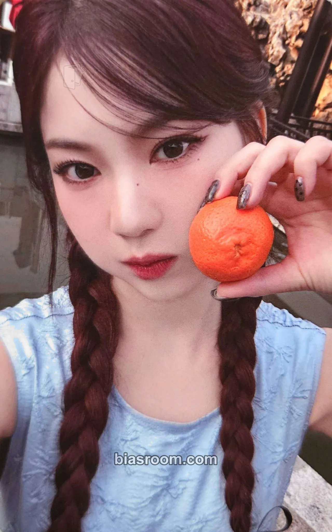 Isa STAYC in ZhouZhuang Photocard - STAYC - STAYC K-pop photocard
