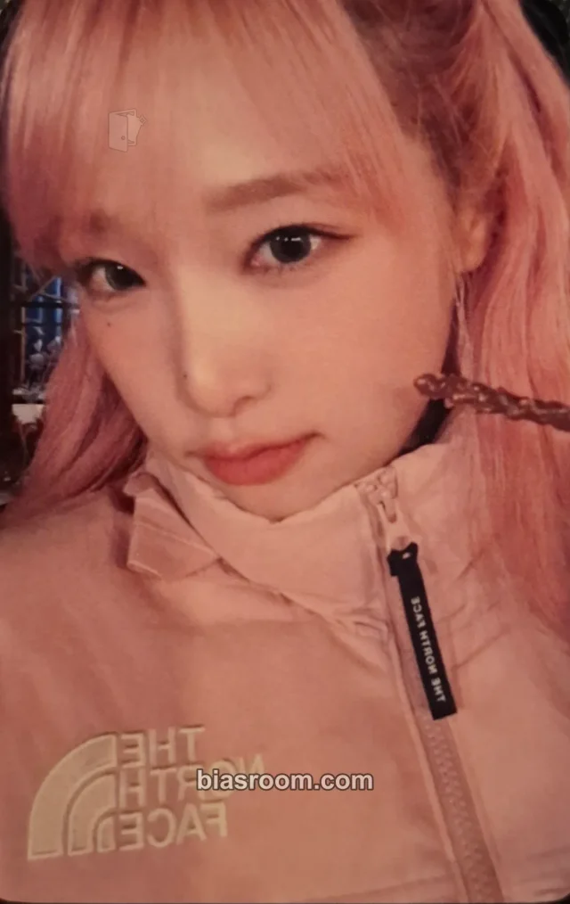 Yena - Yena - HATE XX Album pob (pre-order benefit)