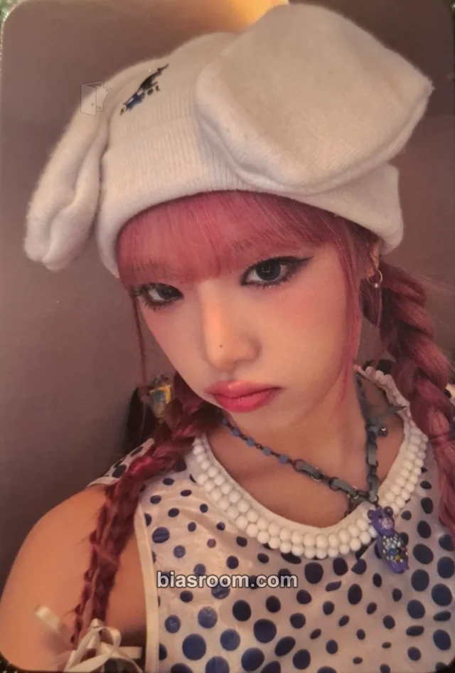 Yena - Yena - HATE XX Album pob (pre-order benefit)