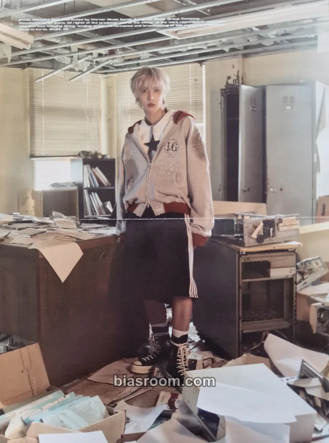 ONE PACT - Jongwoo (Ze:U) - Fallin' Album album inclusion poster