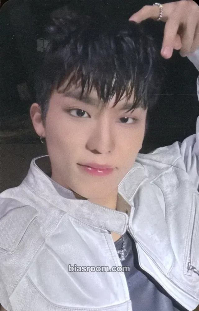 TREASURE - Park Jeongwoo - KING KONG/REVERSE Album purchase benefit cd shop