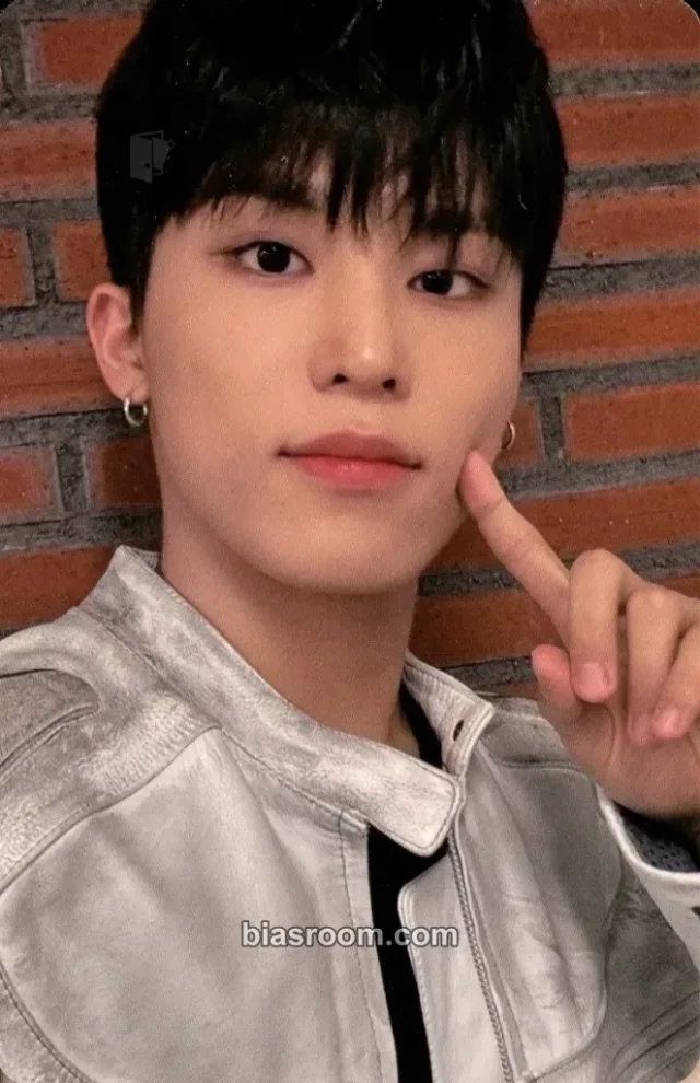 TREASURE - Park Jeongwoo - KING KONG/REVERSE Album lucky draw (LD) tower records japan