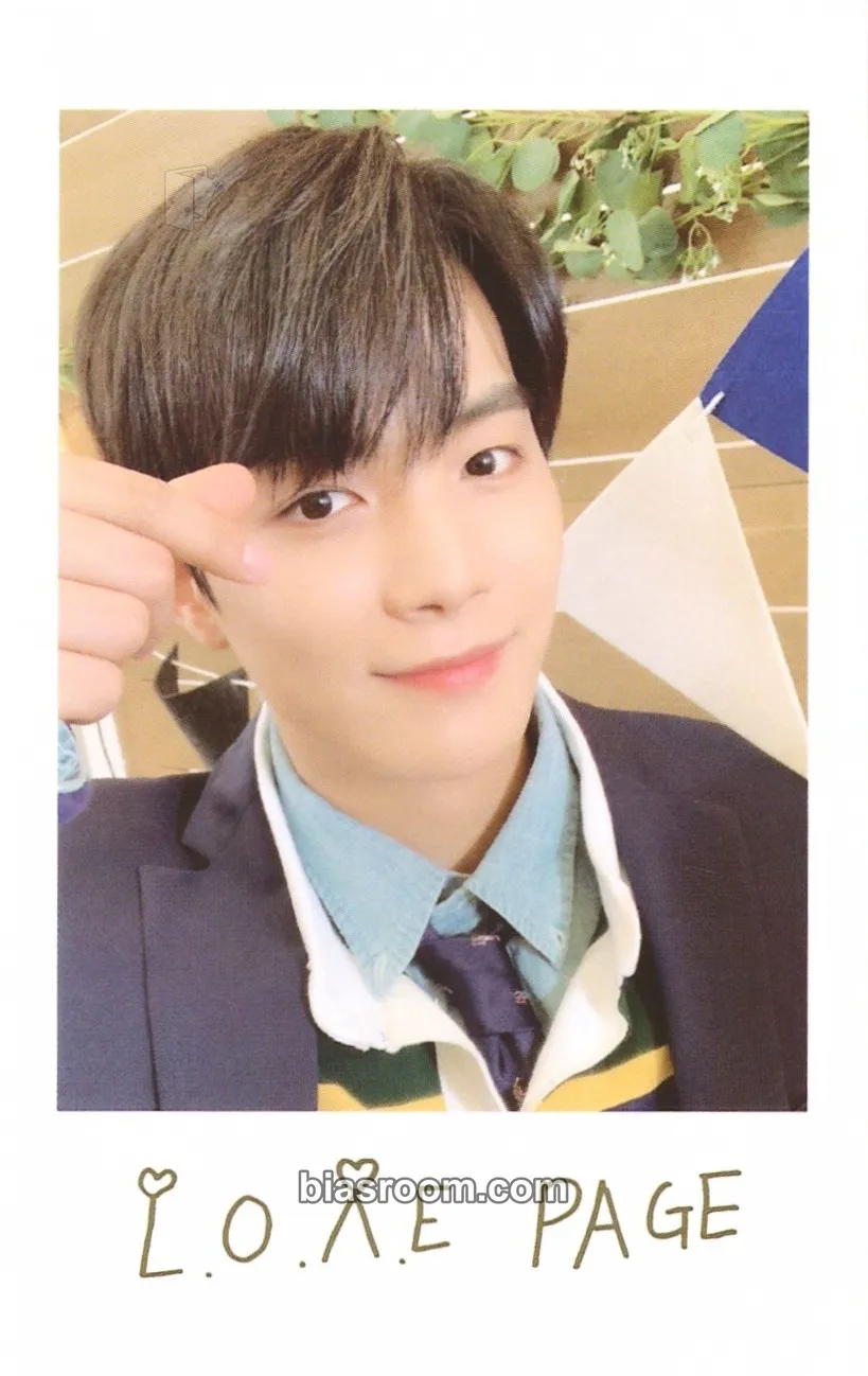 JR 2020 LOVEPAGE Fanmeeting Photocard - NU'EST - NU'EST K-pop photocard