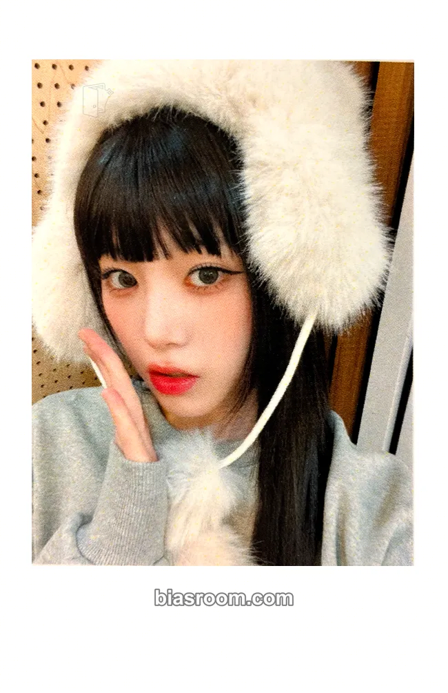 Jiyeon Performante Photocard - tripleS - tripleS K-pop photocard