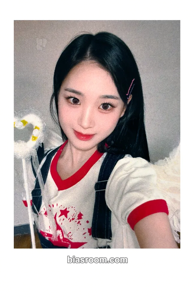 Jiyeon Performante Photocard - tripleS - tripleS K-pop photocard