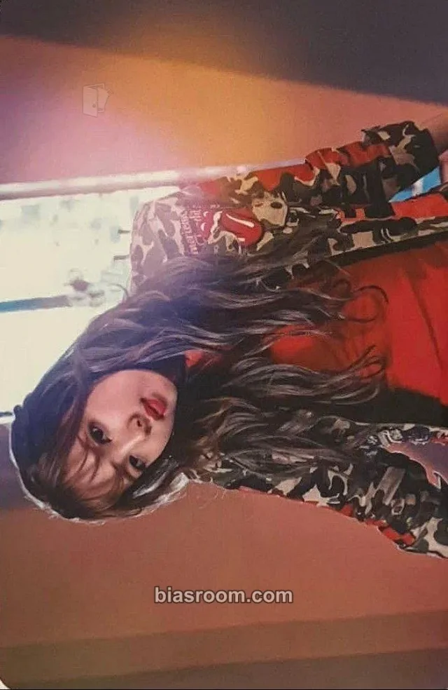 TWICE - Nayeon - ONCE Begins (2nd Anniversary) Event merch photocard paper toy