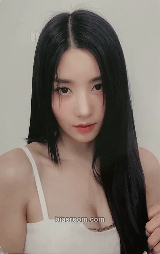 Kwon Eunbi The Flash Photocard - Kwon Eunbi K-pop photocard