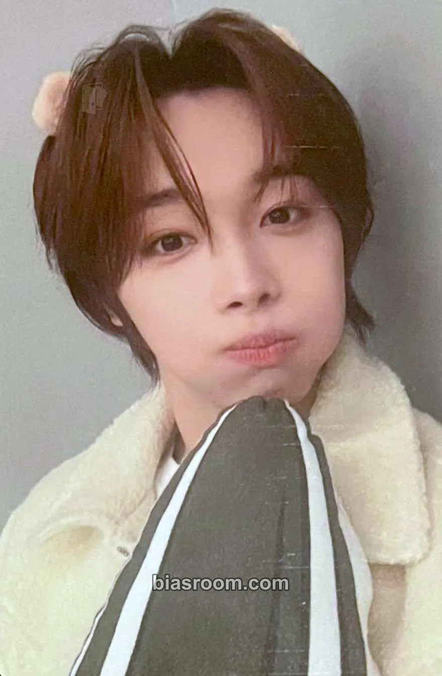 Taira SET BY US ONLY Photocard - TUNEXX - TUNEXX K-pop photocard