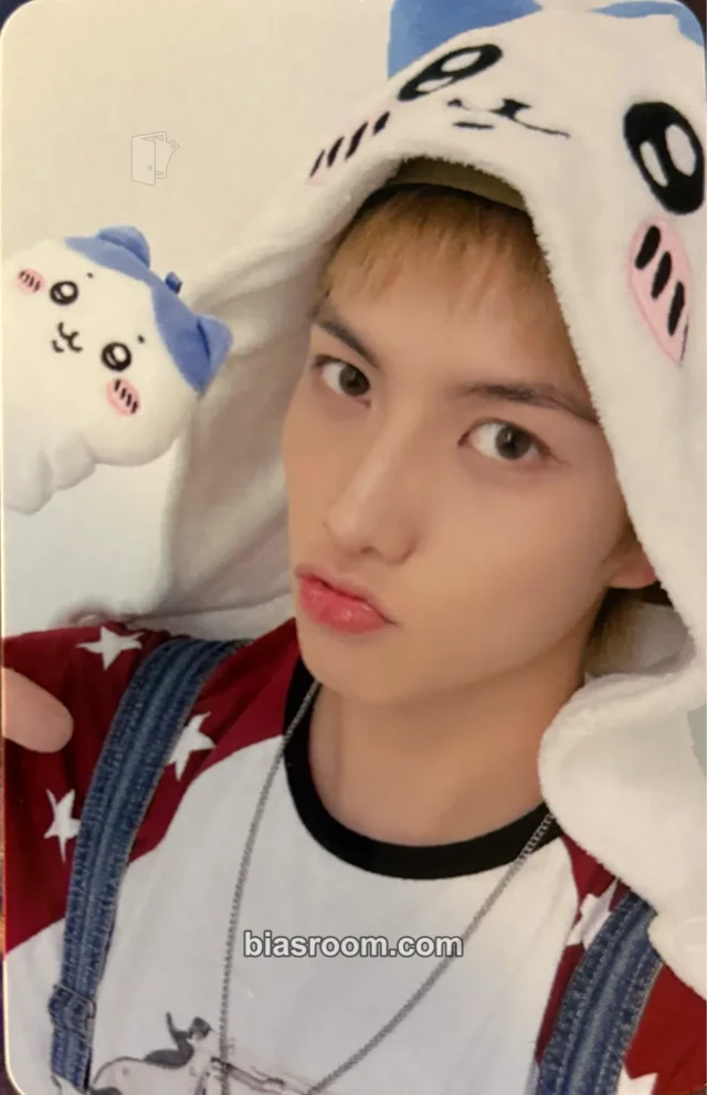 82Major - Seongil - Trophy Album hellolive chiikawa ver video call (fancall) pob (pre-order benefit)