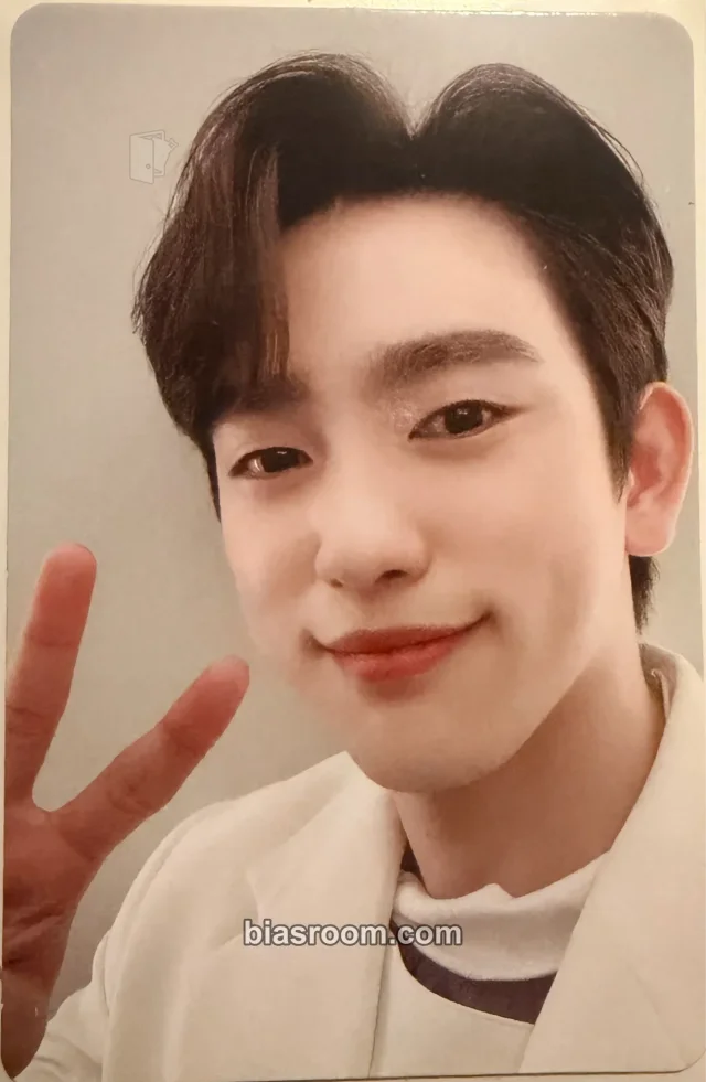 GOT7 - Jinyoung - SHOPEE x GOT7 Other pob (pre-order benefit) fansign
