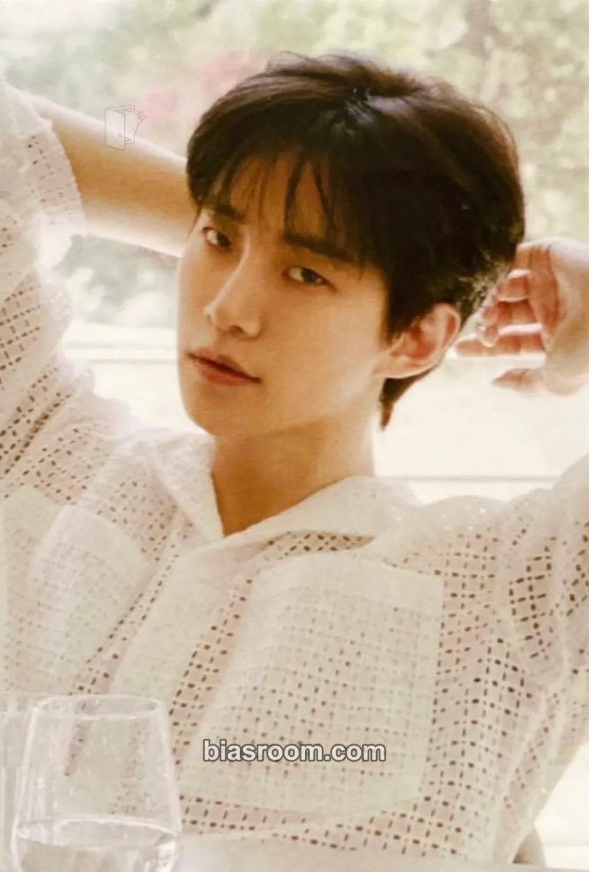 Junho MUST Photocard - 2PM - 2PM K-pop photocard