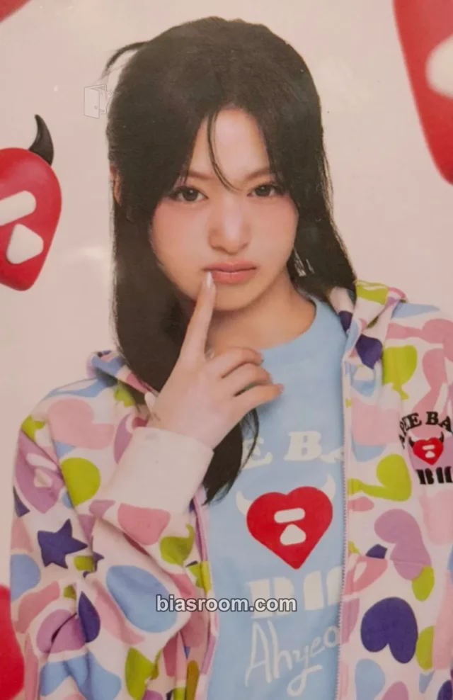 BABYMONSTER - Ahyeon - APEE X BABYMONSTER Other brand collaboration limited edition limited press purchase benefit