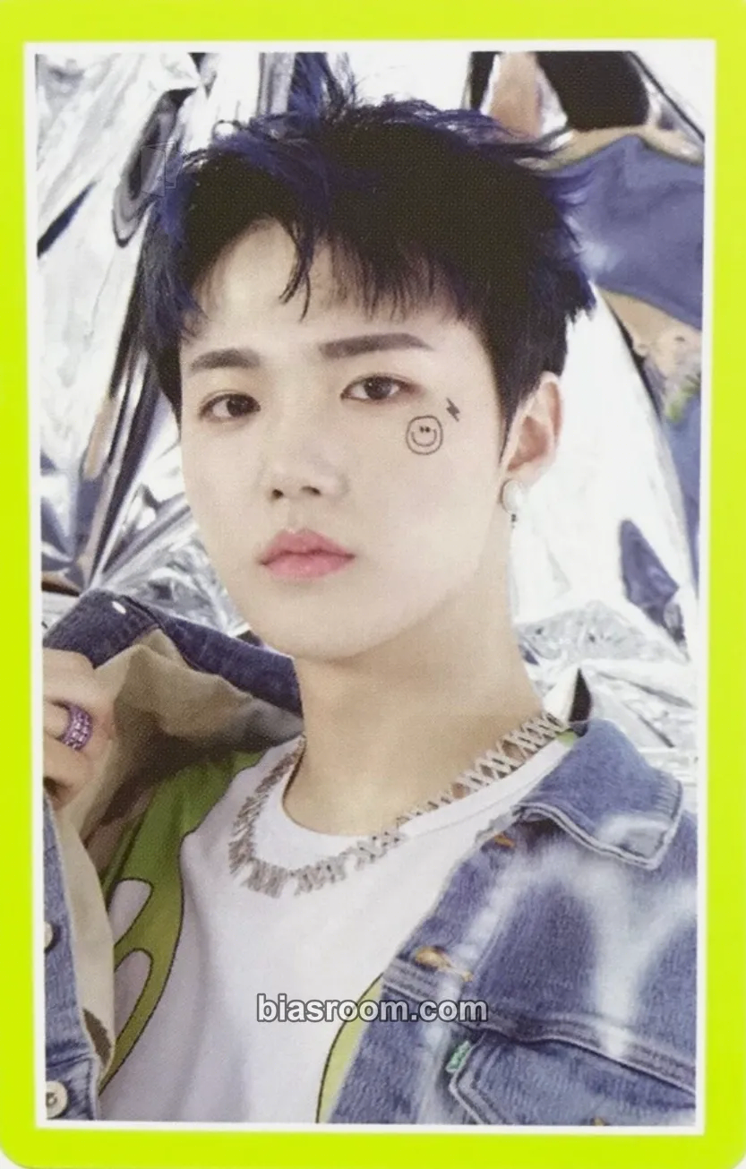 Doyoung THE SECOND STEP : CHAPTER TWO Photocard - TREASURE - TREASURE K-pop photocard