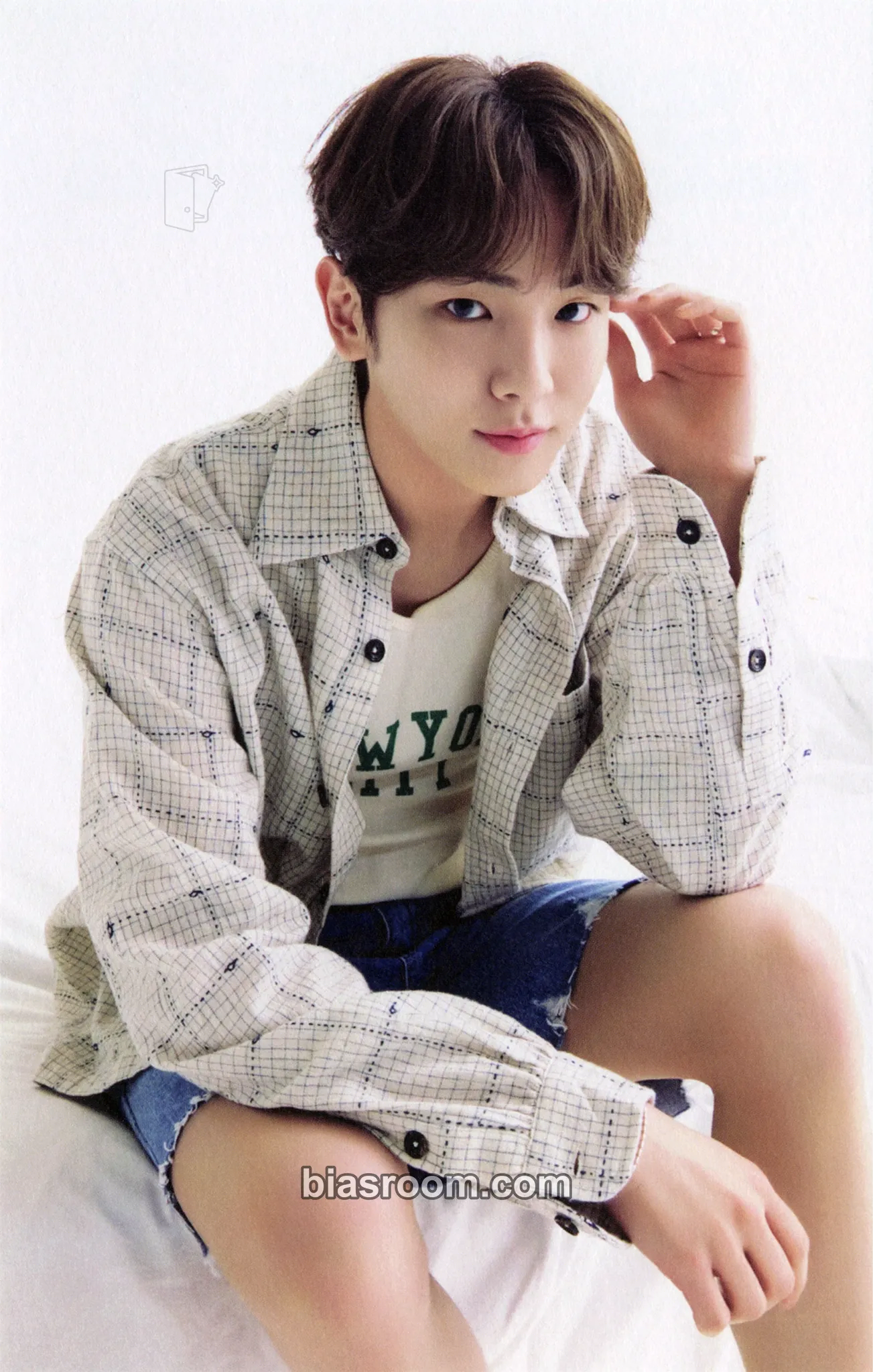 Key SHINee 2024 Season's Greetings Photocard - SHINee - SHINee K-pop photocard