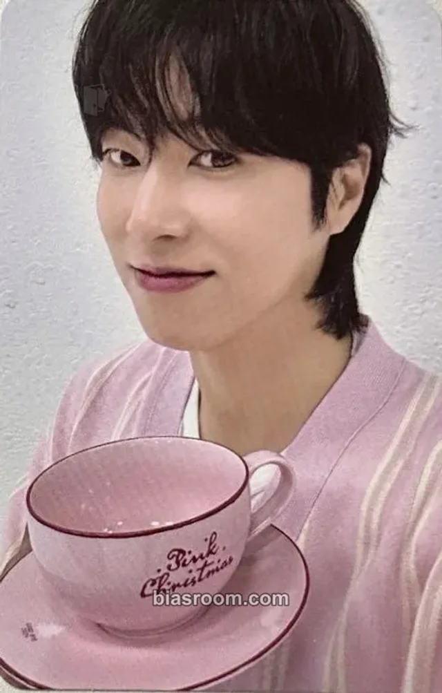 TVXQ - U-Know Yunho - Pink Christmas 2024 Other trading card random pack
