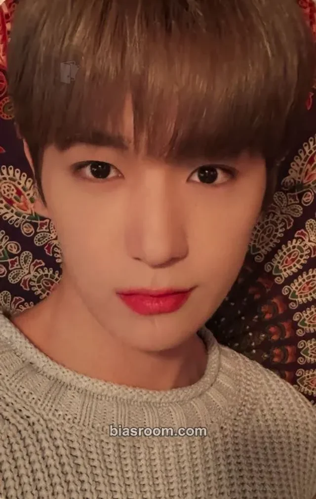 THE BOYZ - Hyunjae - Be Awake Album makestar