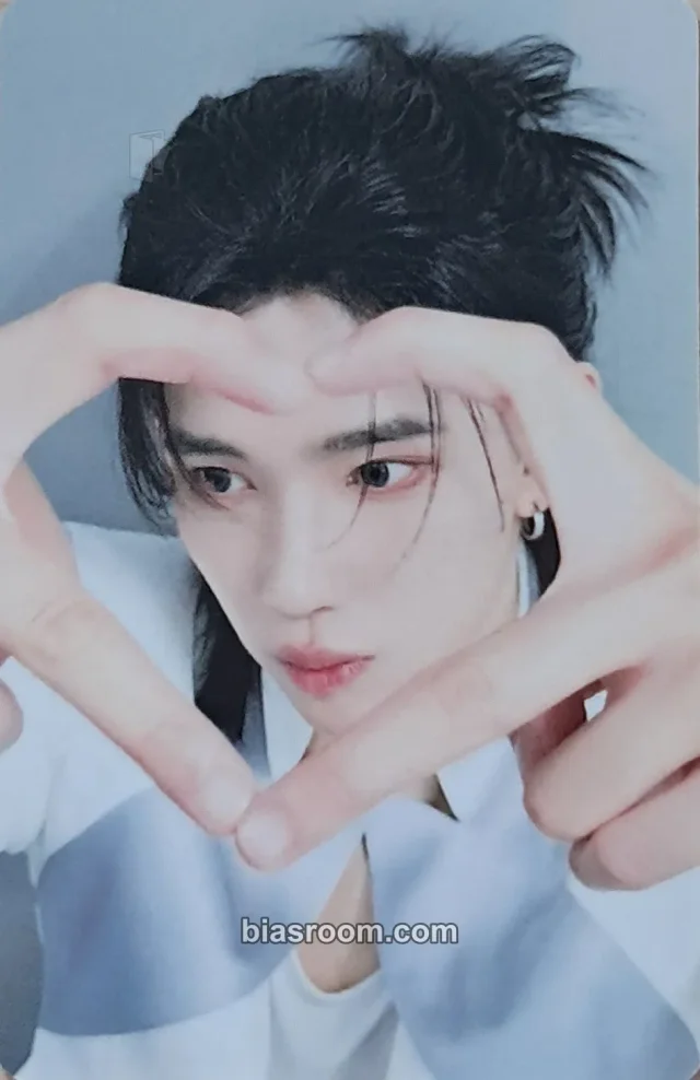LUN8 - Chael - LOST Album minirecord lucky draw (LD)