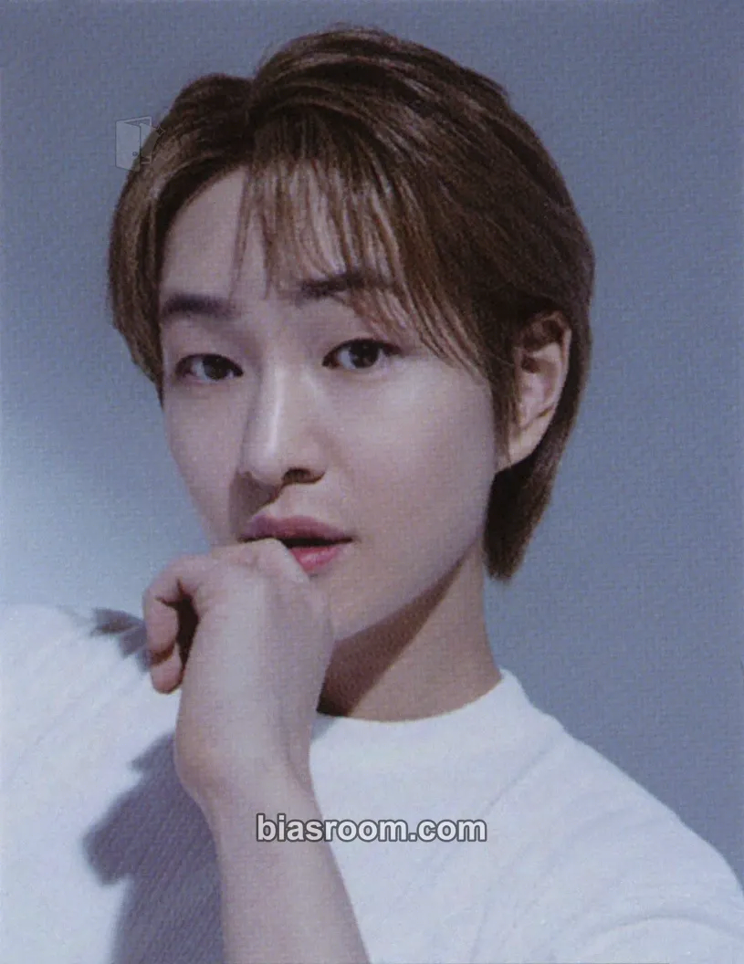 Onew SHINee X Dr.G Photocard - SHINee - SHINee K-pop photocard
