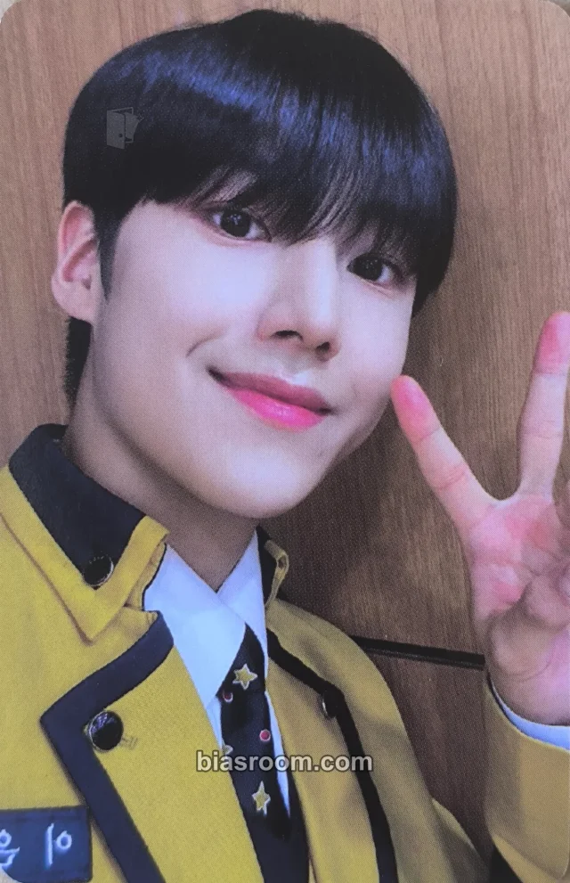 Younite - Eunsang - Youni-On Album withmuu/withdrama pob (pre-order benefit)