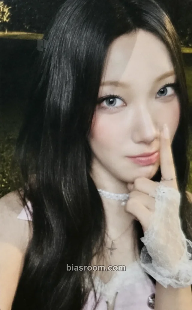 Secret - Yebin - Secret Flavour Album over the rainbow cafe event week 2