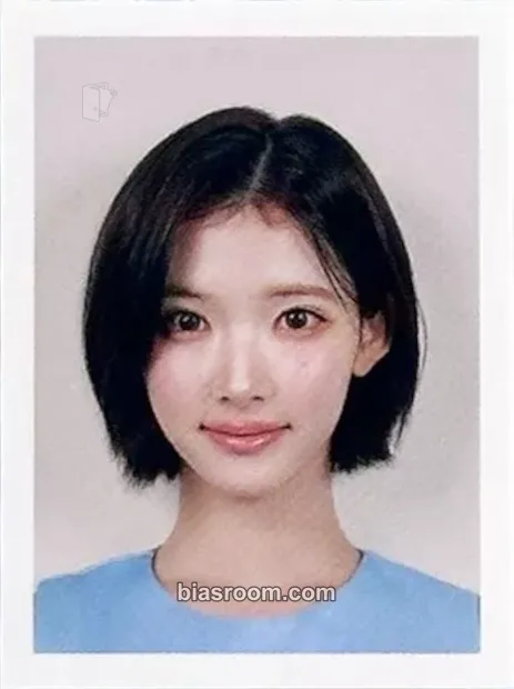 Jiwoo House of H : Hide And Seek Photocard - Hearts2Hearts - Hearts2Hearts K-pop photocard