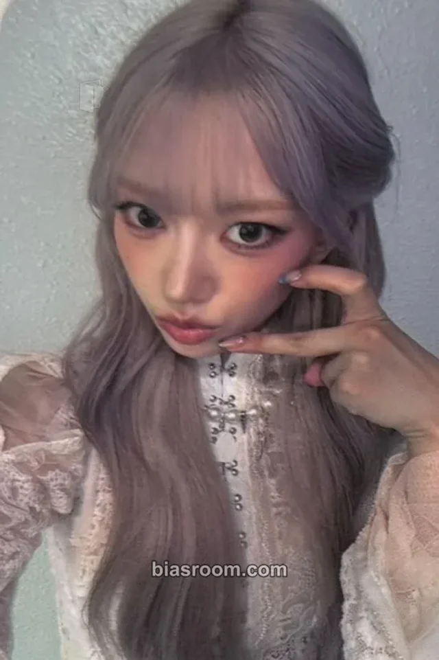 MEOVV - Sooin - BITE NOW Album dear my muse (dmm) fansign