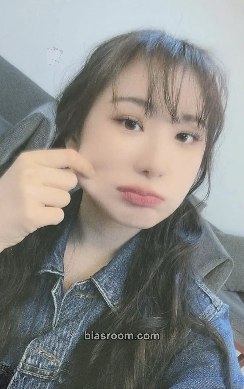Lee Chaeyeon Hush Rush Photocard - Lee Chaeyeon K-pop photocard