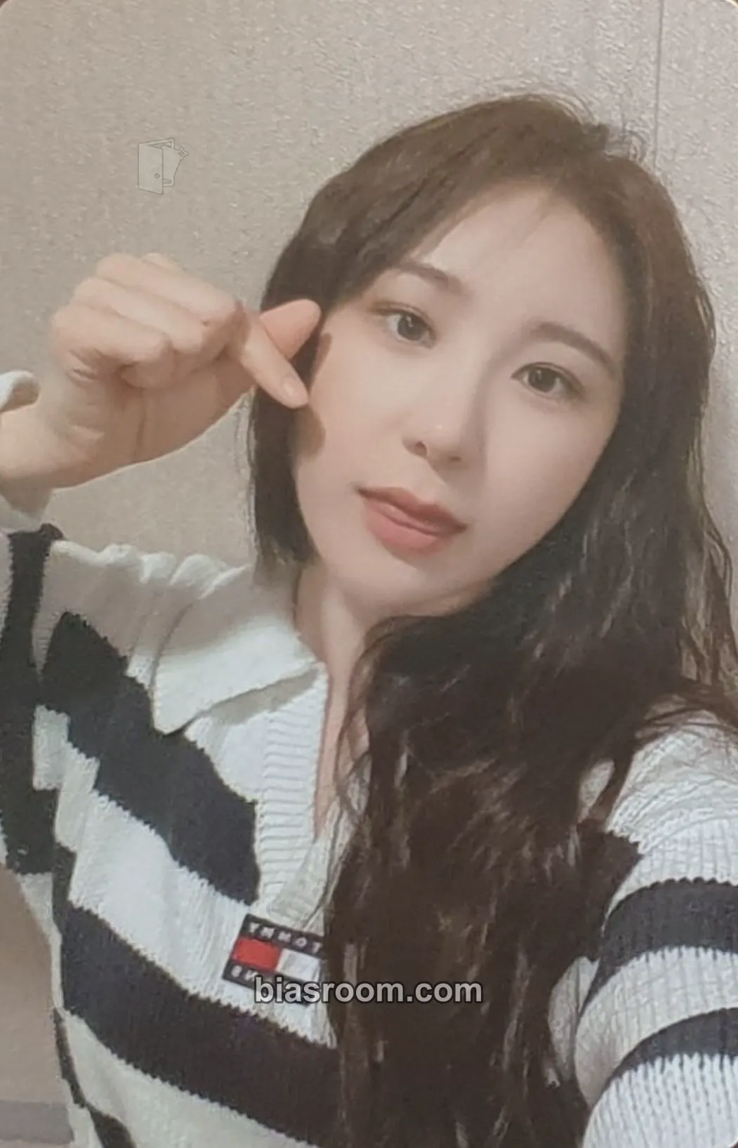 Lee Chaeyeon Hush Rush Photocard - Lee Chaeyeon K-pop photocard