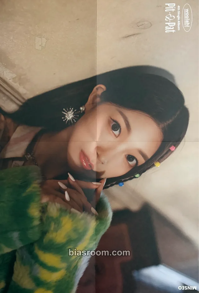 WOOAH - Minseo - Pit-a-Pat Album poster album inclusion