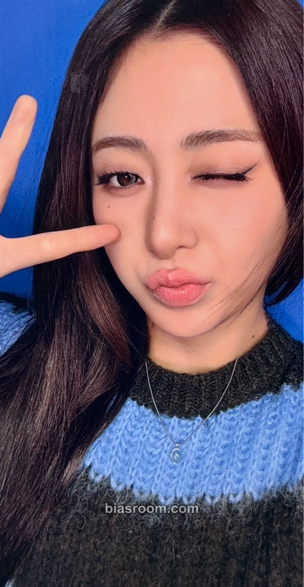 Huh Yunjin 2026 Tour 'Easy Crazy Hot Encore' in Seoul Digicode Photocard - LE SSERAFIM - LE SSERAFIM K-pop photocard