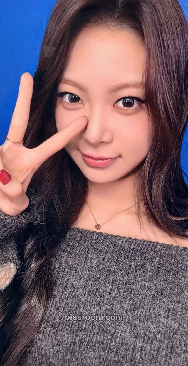 LE SSERAFIM - Hong Eunchae - 2026 Tour 'Easy Crazy Hot Encore' in Seoul Digicode Other pob (pre-order benefit) kakaotalk bookmark item set