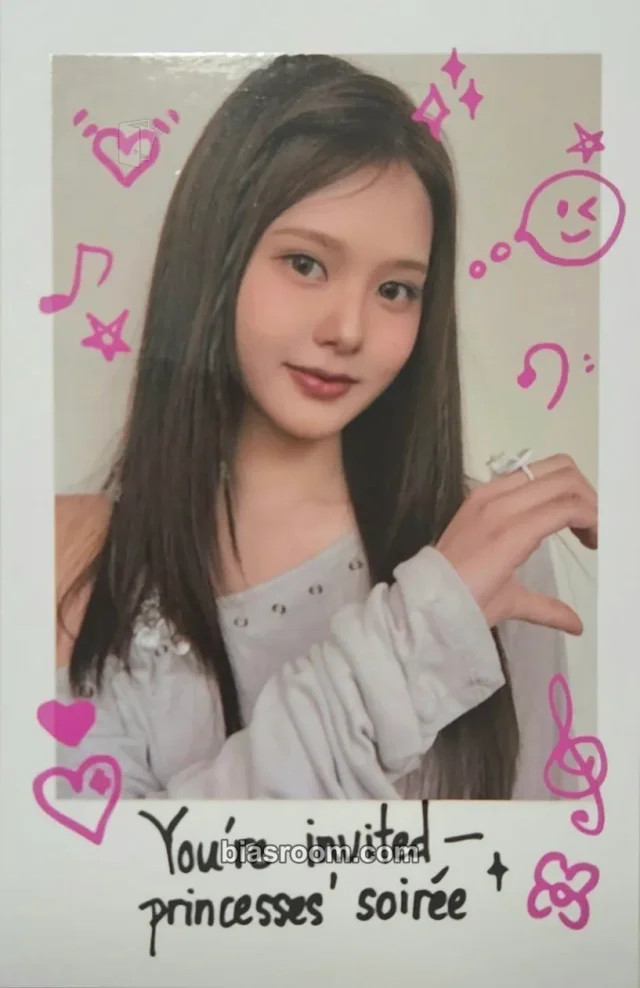 Kiiras - LingLing - TATA Album album photocard polaroid