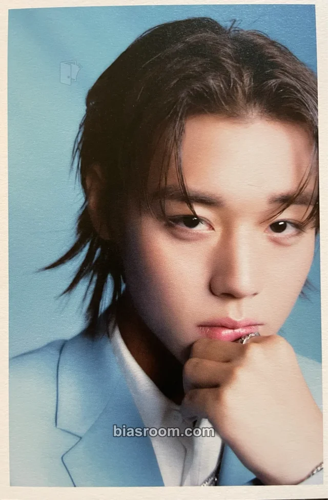 Park Jihoon - Jihoon - My Collection Album album inclusion realism version postcard