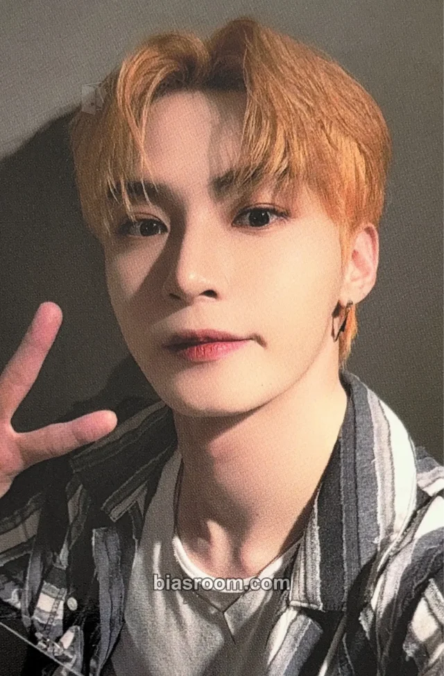 Omega X - Hangyeom - Story Written in Music Album makestar video call (fancall) round 1
