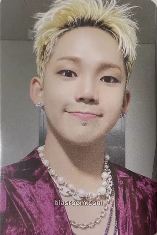 Choi Hyunsuk THE SECOND STEP : CHAPTER TWO Photocard - TREASURE - TREASURE K-pop photocard