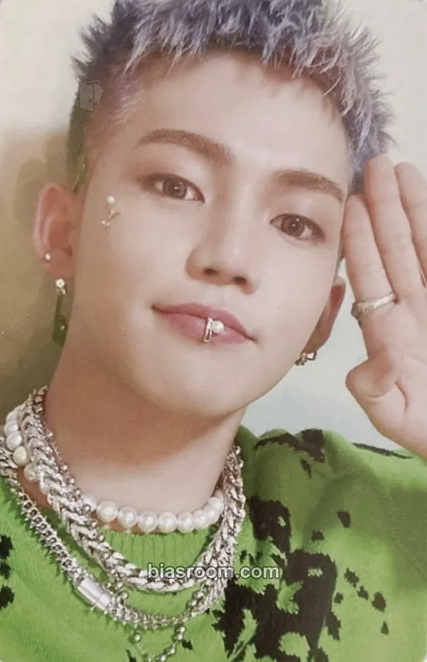 Choi Hyunsuk THE SECOND STEP : CHAPTER TWO Photocard - TREASURE - TREASURE K-pop photocard
