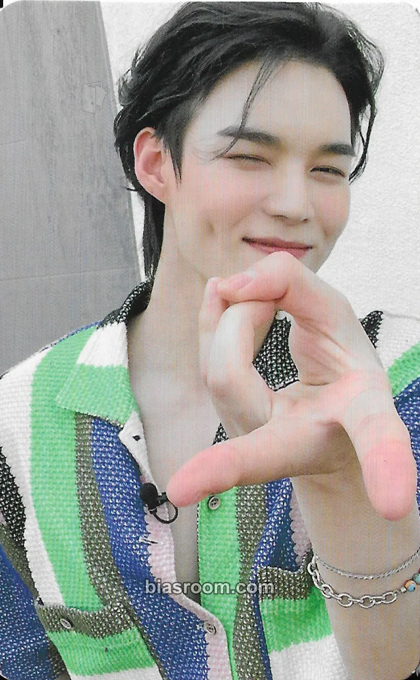Sejun Lim Sejun 1st photo exhibition : Four Season Photocard - VICTON - VICTON K-pop photocard
