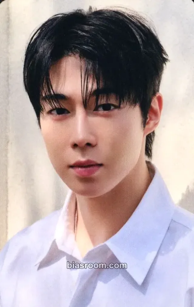 SF9 - Dawon - About Love (Japanese version) Album album photocard limited edition first press only
