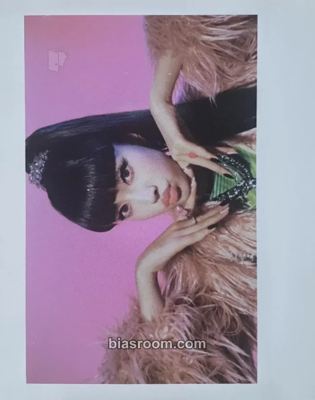 STAYC - Yoon - YOUNG-LUV.COM Album young version polaroid album inclusion